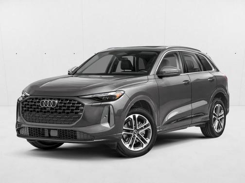 Daytona Gray Metallic 2026 Audi Q5 Premium Plus TFSI quattro S tronic