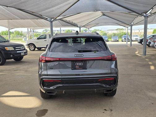 Daytona Gray Metallic 2026 Audi Q5 Premium Plus TFSI quattro S tronic