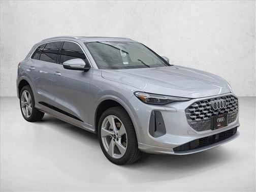 Florett Silver Metallic 2026 Audi Q5 Premium Plus TFSI quattro S tronic