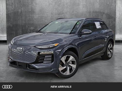 2025 Audi Q6 e-tron Premium Plus quattro