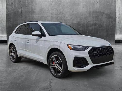 2025 Audi Q5 55 S line Premium Plus