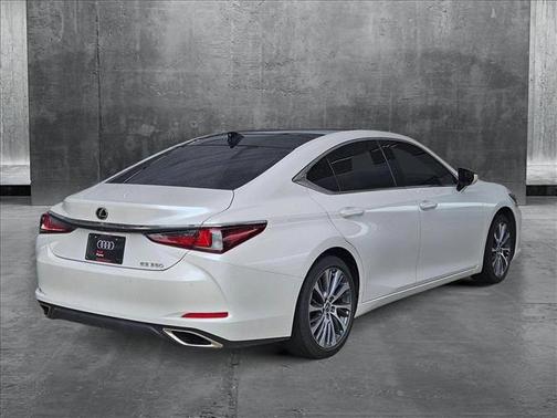 2020 Lexus ES 350 Base
