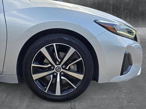 2022 Nissan Maxima SV Xtronic CVT