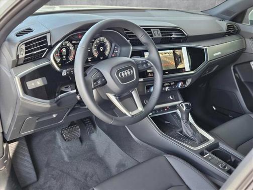 2024 Audi Q3 45 S line Premium Plus