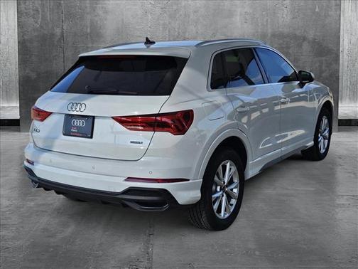 2024 Audi Q3 45 S line Premium Plus