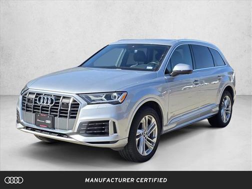 2022 Audi Q7 55 Premium Plus