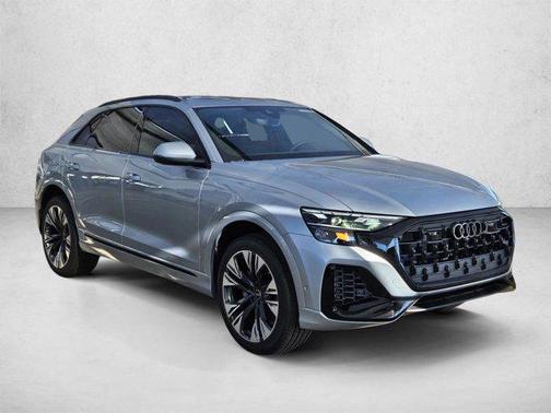 Satellite Silver Metallic 2025 Audi Q8 55 Premium