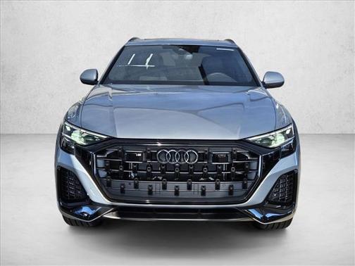 2025 Audi Q8 55 Premium