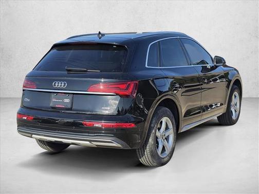 2023 Audi Q5 40 Premium