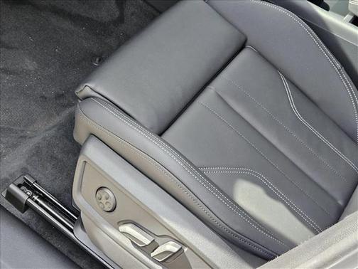 2025 Audi Q5 45 S line Premium