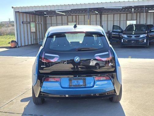 2017 BMW i3 94 Ah w/Range Extender