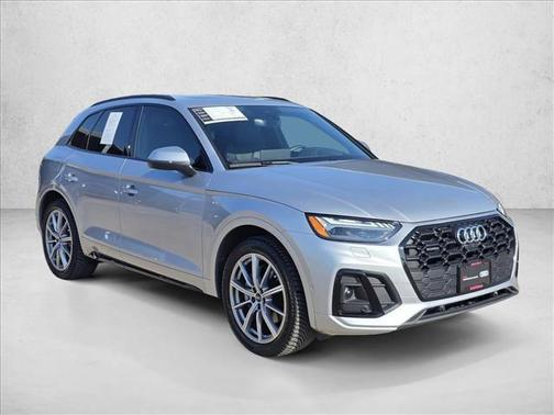2023 Audi Q5 55 S line Prestige