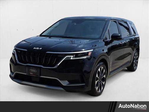 2024 Kia Carnival EX
