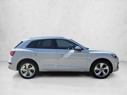 2021 Audi Q5 45 Premium Plus