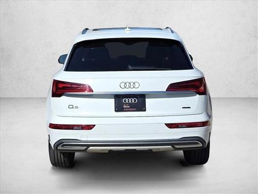 2021 Audi Q5 45 Premium Plus