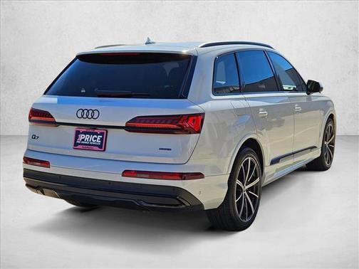 2023 Audi Q7 55 Prestige