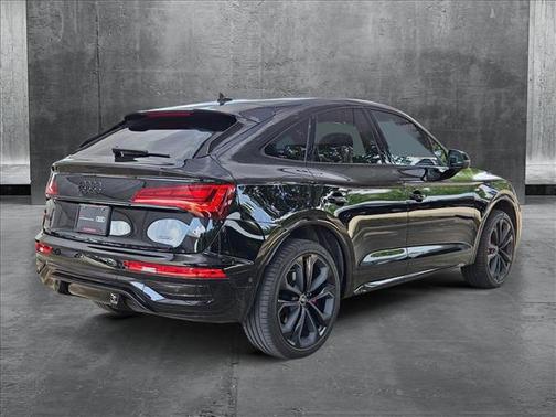 2025 Audi Q5 45 S line Prestige