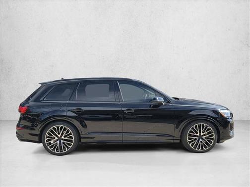 Mythos Black Metallic 2026 Audi SQ7 4.0T Premium Plus