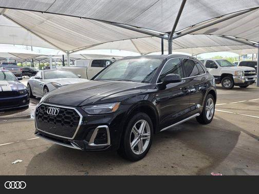 Mythos Black 2025 Audi Q5 55 S line Premium Plus