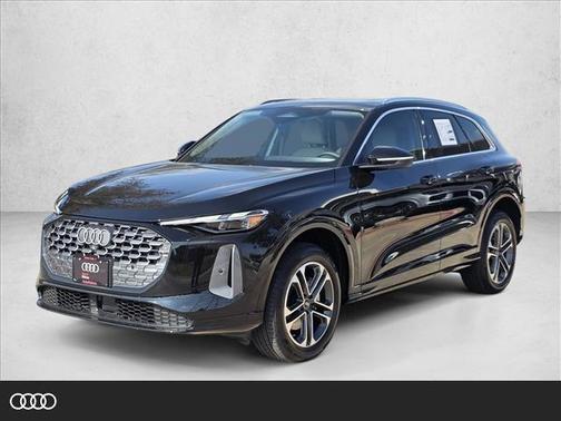 2025 Audi Q5 Premium TFSI quattro S tronic