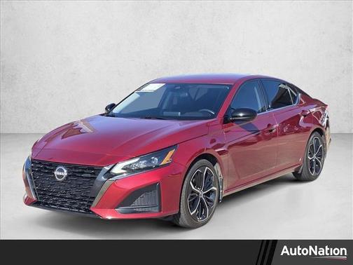 2024 Nissan Altima SR FWD