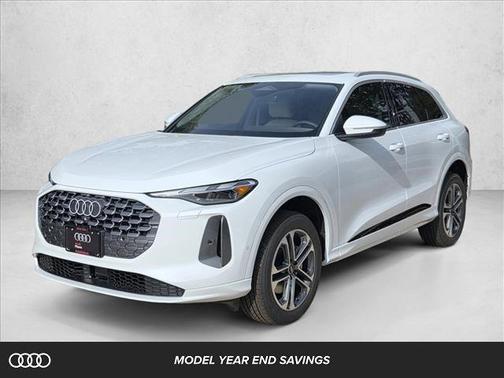 2025 Audi Q5 Premium TFSI quattro S tronic