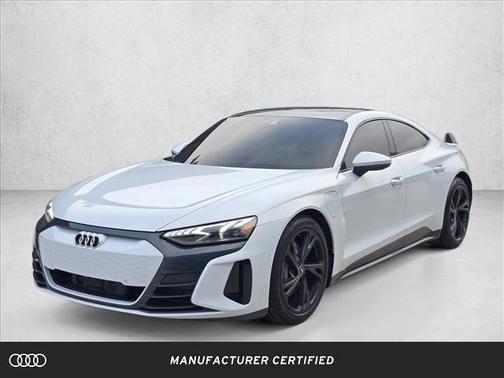 Suzuka Gray Metallic 2024 Audi e-tron GT Prestige quattro