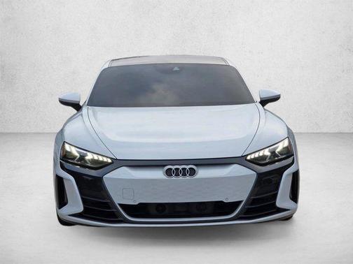 Suzuka Gray Metallic 2024 Audi e-tron GT Prestige quattro