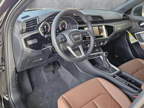 2024 Audi Q3 45 S line Premium Plus