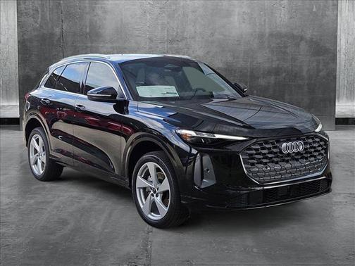 2025 Audi Q5 Premium Plus