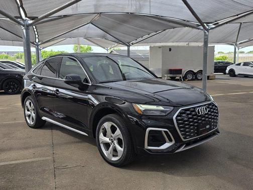 Mythos Black Metallic 2023 Audi Q5 45 S line Premium