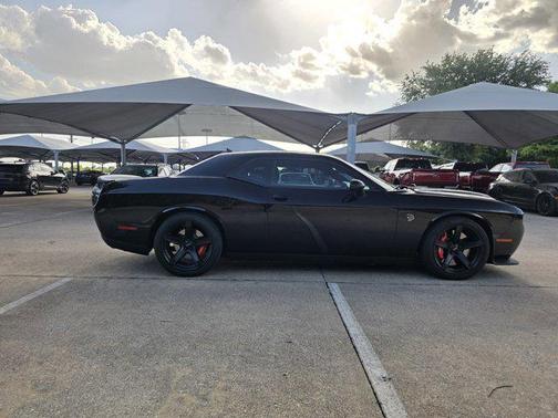 2022 Dodge Challenger SRT Hellcat