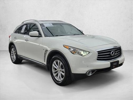 2016 INFINITI QX70 Base
