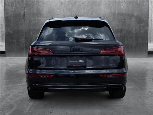 2025 Audi Q5 45 S line Premium Plus
