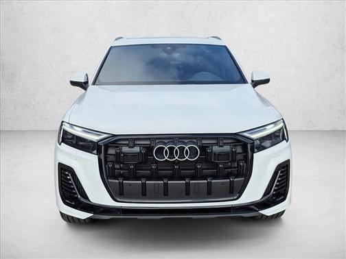 2026 Audi Q7 55 Premium Plus