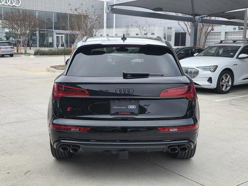 2024 Audi SQ5 3.0T Prestige
