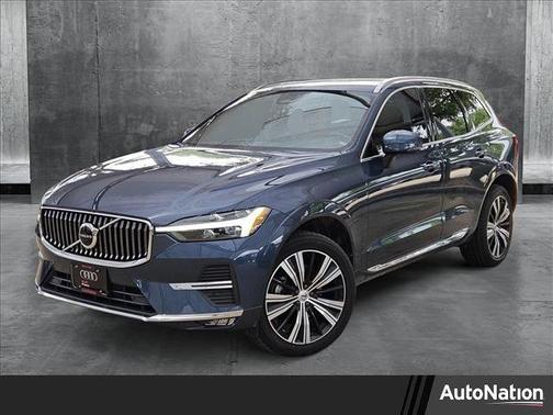2022 Volvo XC60 B5 Inscription