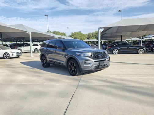 2021 Ford Explorer ST