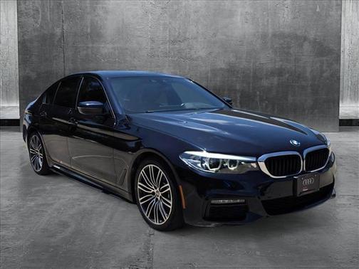 2019 BMW 530 530i