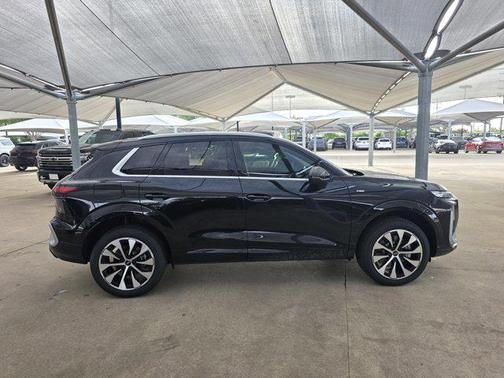 Mythos Black Metallic 2026 Audi Q3 S line