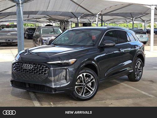 2025 Audi Q5 Premium Plus