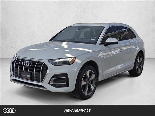 2022 Audi Q5 40 Premium Plus