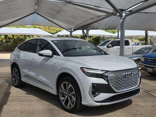 2024 Audi Q4 e-tron Premium Plus 50 quattro