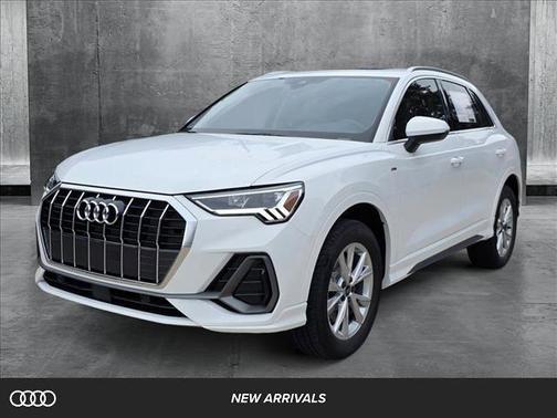 2025 Audi Q3 Premium 45 TFSI S line quattro Tiptronic