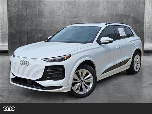 2025 Audi Q6 e-tron Premium Plus