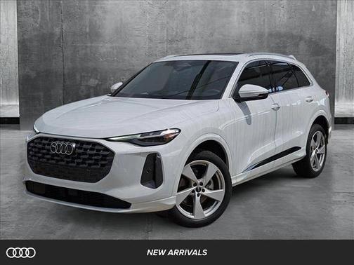 2025 Audi Q5 Premium Plus