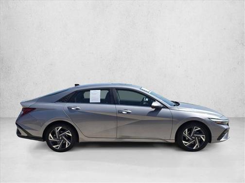 2025 Hyundai ELANTRA HEV Limited