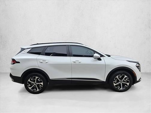 Snow White Pearl 2024 Kia Sportage Hybrid EX