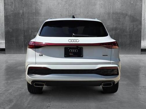2025 Audi Q5 Premium Plus