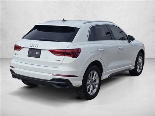 Arkona White 2025 Audi Q3 Premium 45 TFSI S line quattro Tiptronic